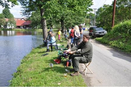 Dětské rybářské závody – 1.6.2014